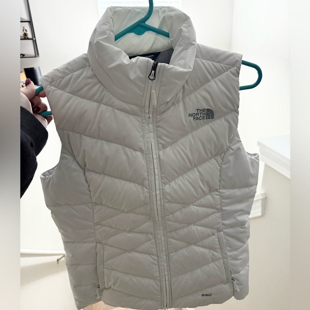 White NorthFace Vest size small